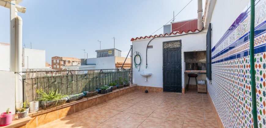 Spain penthouse in the center of Alcàsserl, Valencia with terrace 005865