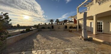 Spain Villa with terrace in Altaona Golf and Country Village SVM711086