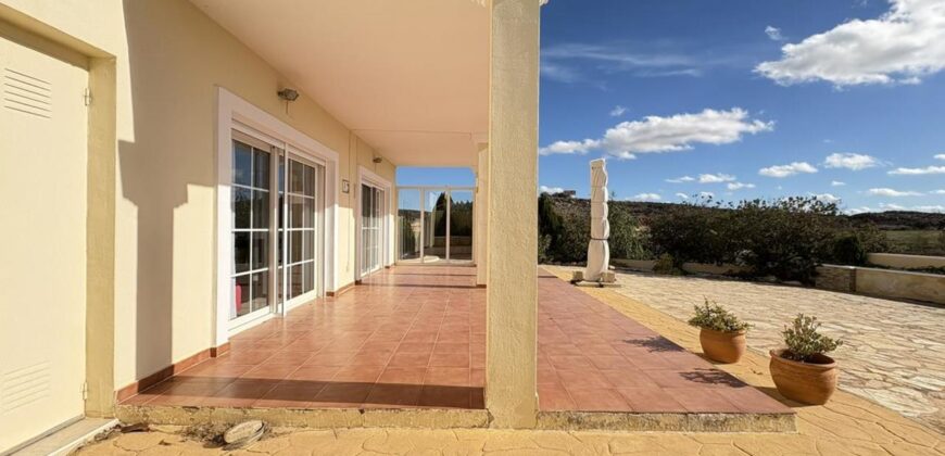 Spain Villa with terrace in Altaona Golf and Country Village SVM711086