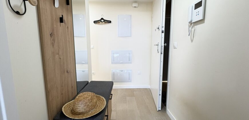 Spain Get your residency! Stunning beachfront apartment SVM737596
