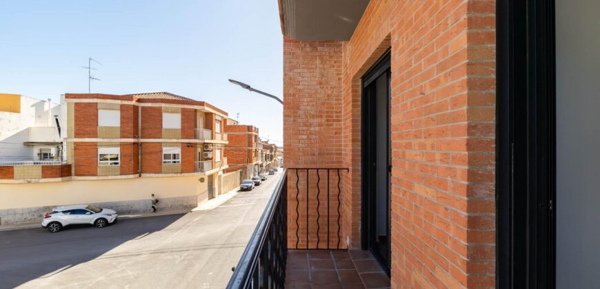 Spain Valencia charming apartment located in a quiet area 006115