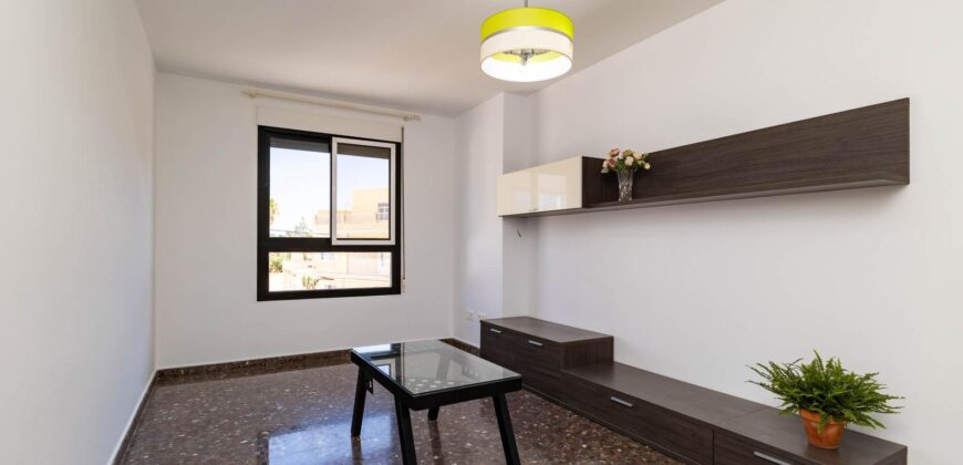 Spain Valencia charming apartment located in a quiet area 006115