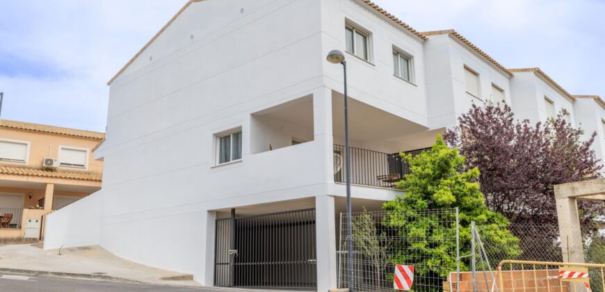 Spain Semi-detached house in a fantastic private development 003845