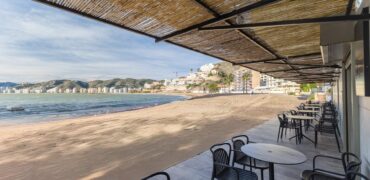 Spain Unique Opportunity! An exclusive bar on the beachfront of Cullera