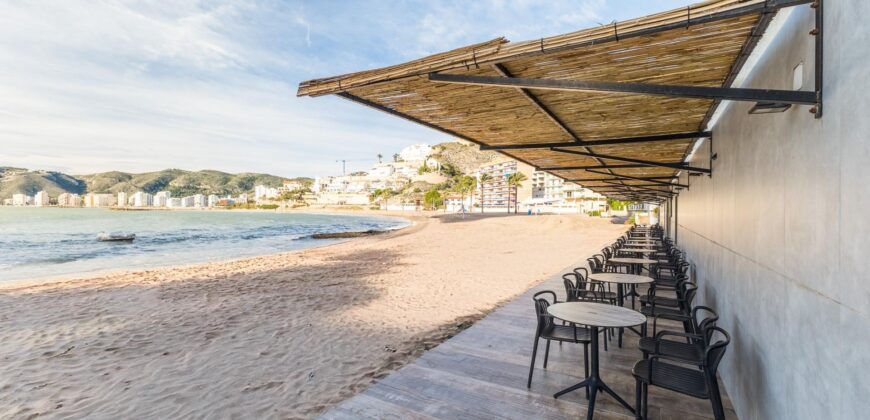 Spain Unique Opportunity! An exclusive bar on the beachfront of Cullera