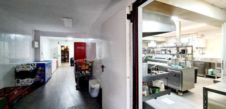 Spain Valencia 1000 m2 restaurant including a 100 m2 home 003025