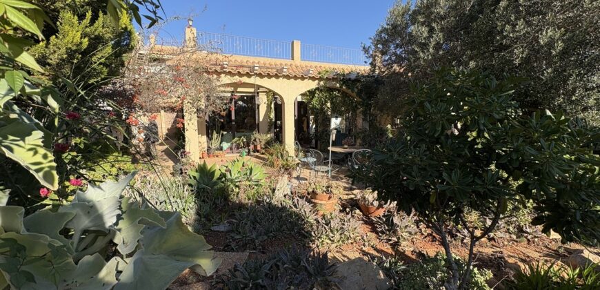 Spain villa in Cartagena on a large plot 6560 sqm, quiet area SVM718630
