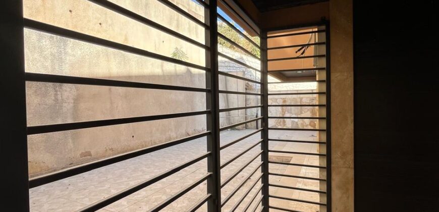 zahle ksara spacious luxurious apartment with terrace  for rent Ref#6464