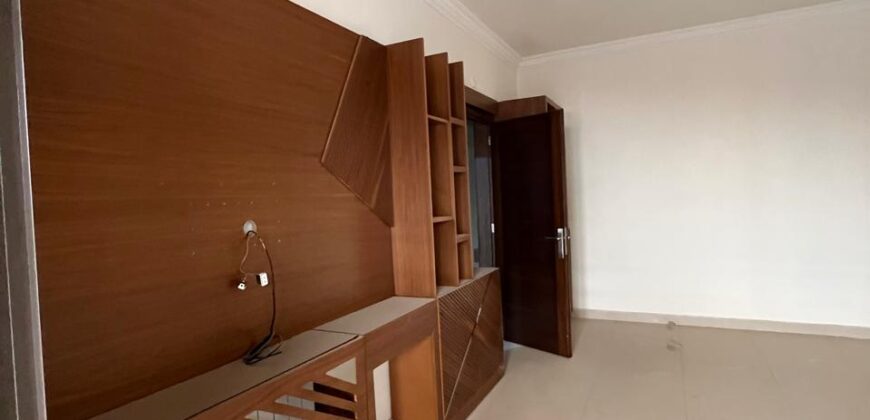 zahle ksara spacious luxurious apartment with terrace  for rent Ref#6464