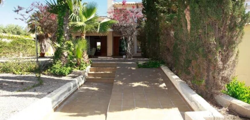 Spain Get your residency! semi-detached villa very close to the beach RML-02448