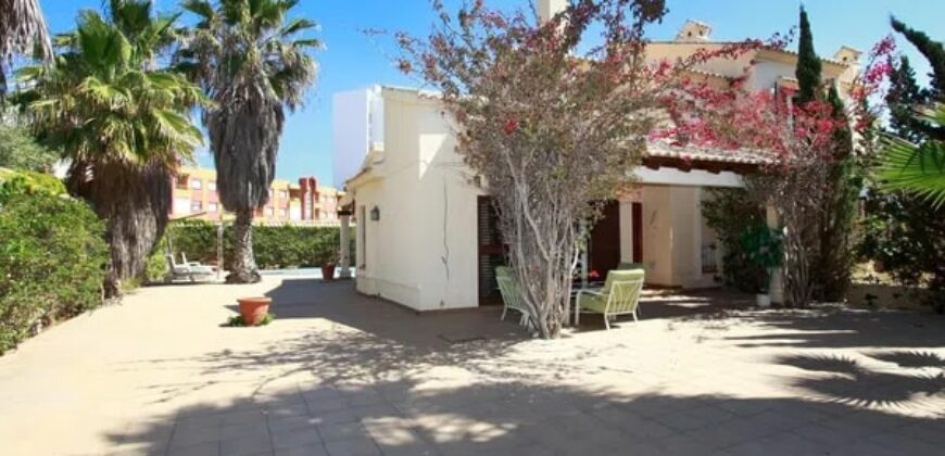 Spain Get your residency! semi-detached villa very close to the beach RML-02448