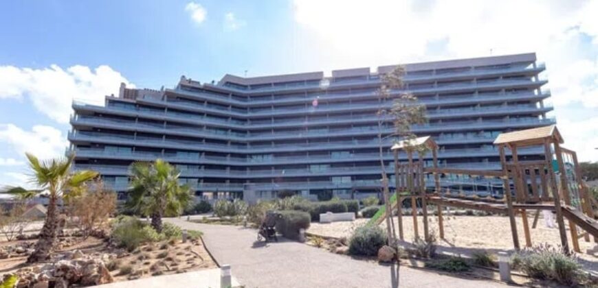 Spain Get your residency! apartment with sea view in a luxury residential RML-02454