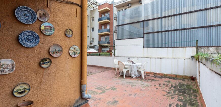 Spain Get your residency! apartment with 50 sqm terrace in Barcelona PR-00301