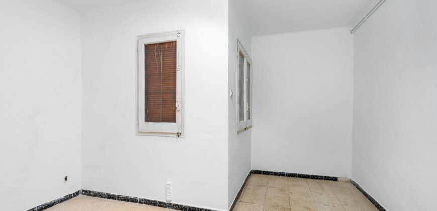 Spain Get your residency! apartment with 50 sqm terrace in Barcelona PR-00301