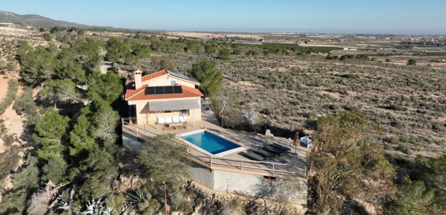 Spain Get your residency! Villa 3 floors on a large 22,595 sqm plot SVM722363