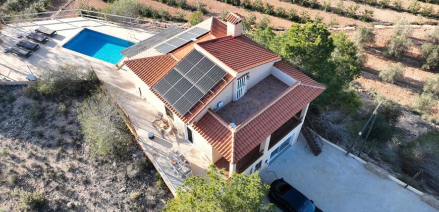 Spain Get your residency! Villa 3 floors on a large 22,595 sqm plot SVM722363