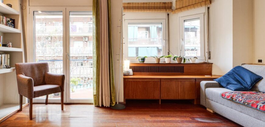 Spain Get your residency! studio in the heart of Barcelona PR-00302