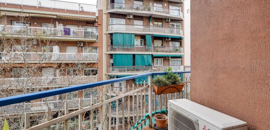 Spain Get your residency! studio in the heart of Barcelona PR-00302