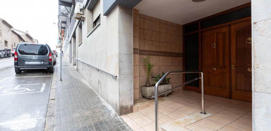 Spain Barcelona get your residency! apartment in a nice location PR-00305