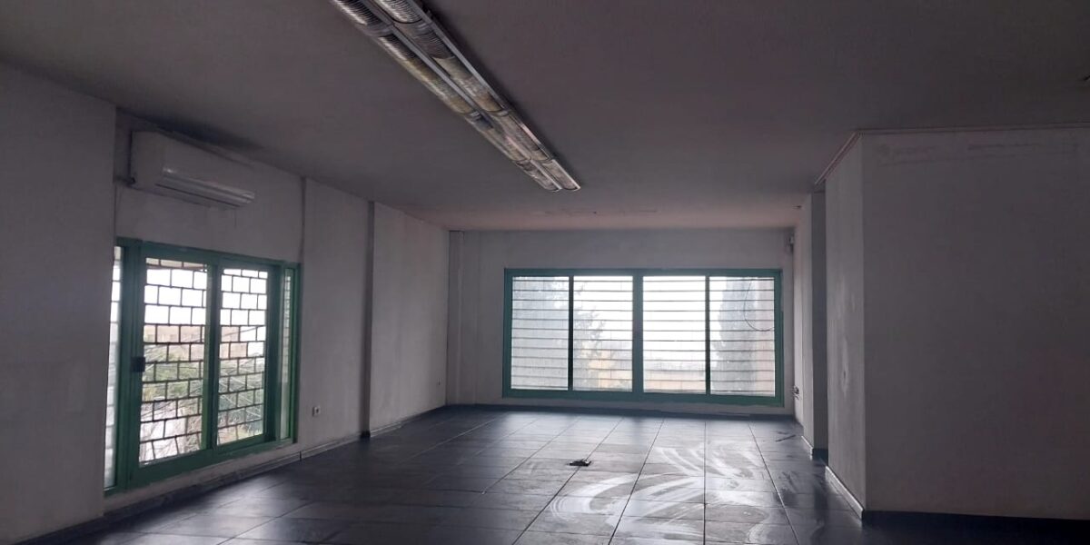 shop 350 sqm three floors for rent in Kaslik Ref#6528