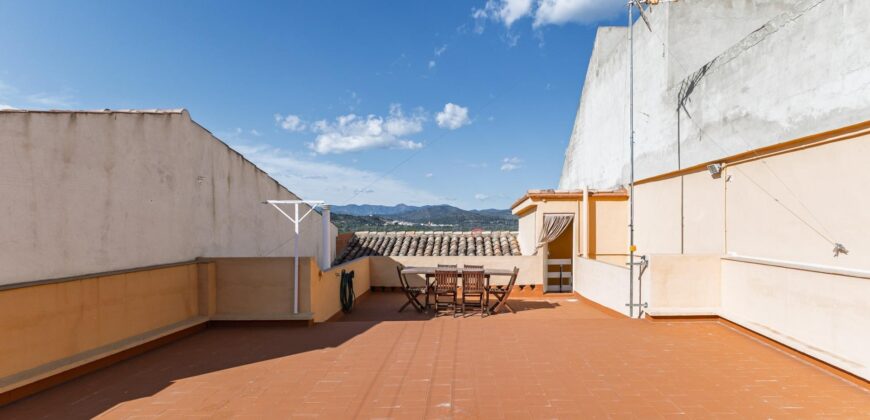 Spain Get your residency! house in a quiet area with terrace 006495