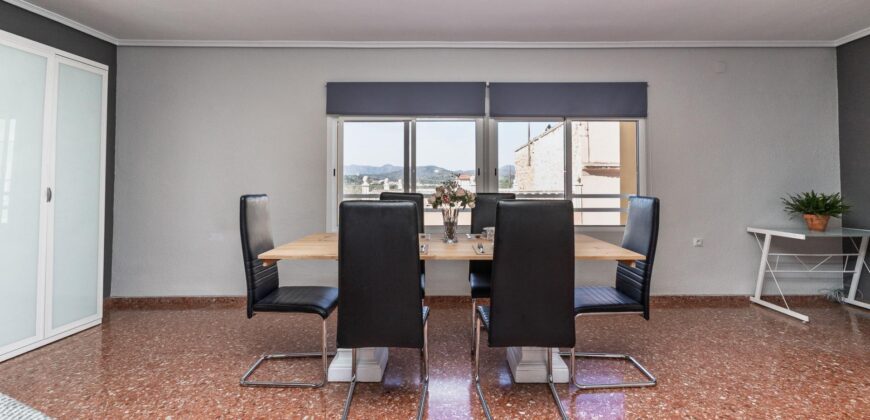 Spain Get your residency! house in a quiet area with terrace 006495