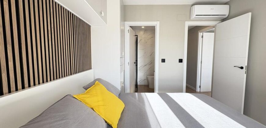 Spain Get your residency! Beautifully renovated apartment + terrace SVM728933