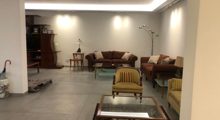 hamra luxurious fully furnished apartment for rent close to AUH #6565