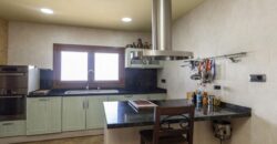 Spain Get your residency! Individual villa in a quiet area PR-00308
