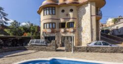 Spain Get your residency! Individual villa in a quiet area PR-00308