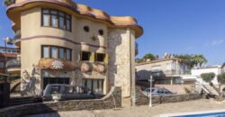 Spain Get your residency! Individual villa in a quiet area PR-00308