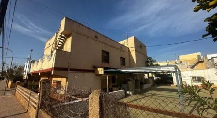 Spain Get your residency! detached house just 50m from beach #0055