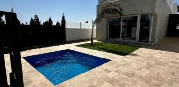 Spain Get your residency! villa with pool in a prestigious location #01001