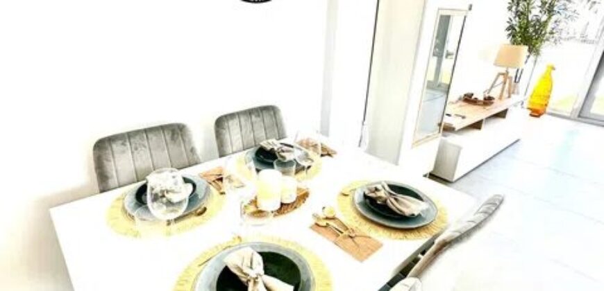 Spain Get your residency! villa with pool in a prestigious location #01001