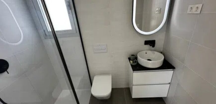 Spain Get your residency! villa with pool in a prestigious location #01001