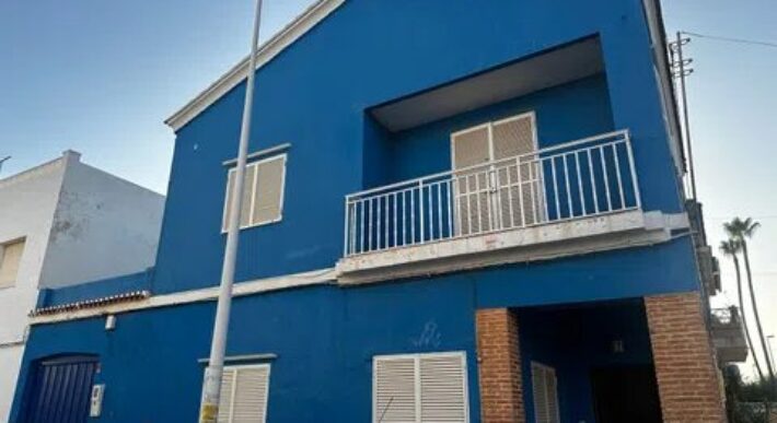 Spain Get your residency! Semi-detached house 20m from beach #0080