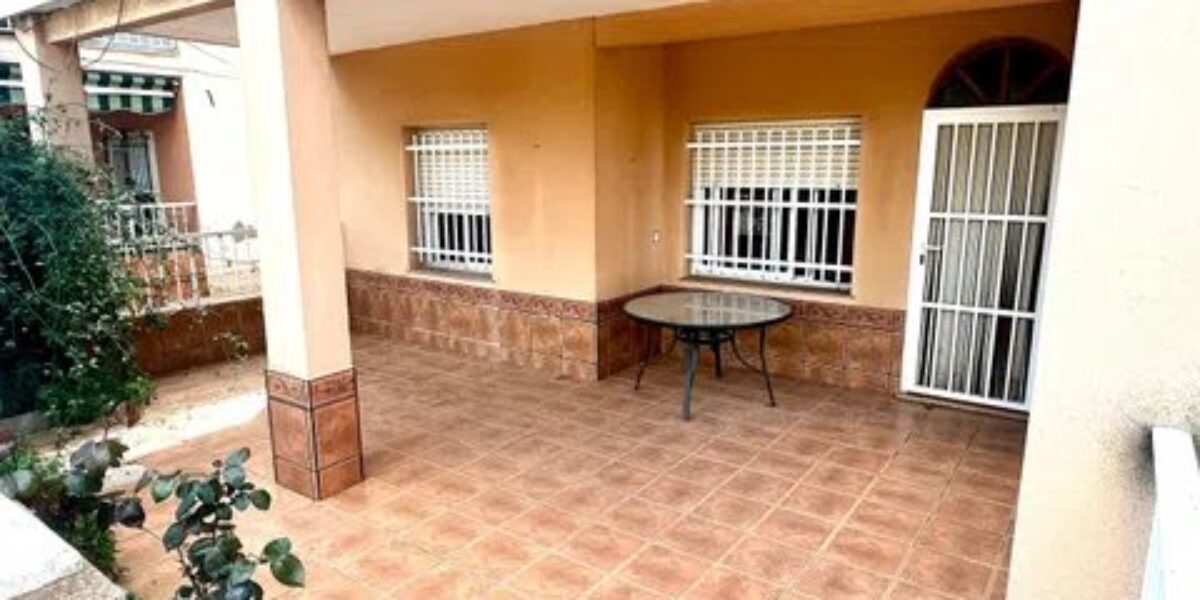 Spain Get your residency! detached house just 100m from beach #0069 Spain Get your residency! detached house just 100m from beach #0069