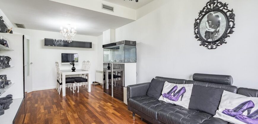 Spain Barcelona Get your residency! apartment prime location PR-00329