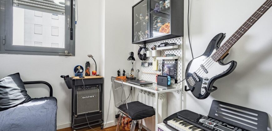 Spain Barcelona Get your residency! apartment prime location PR-00329