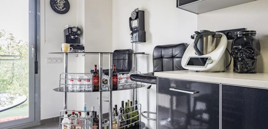 Spain Barcelona Get your residency! apartment prime location PR-00329