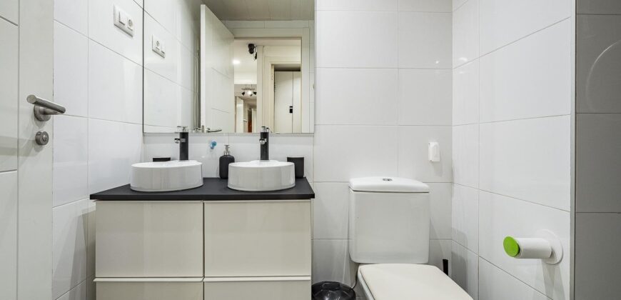 Spain Barcelona Get your residency! apartment prime location PR-00329
