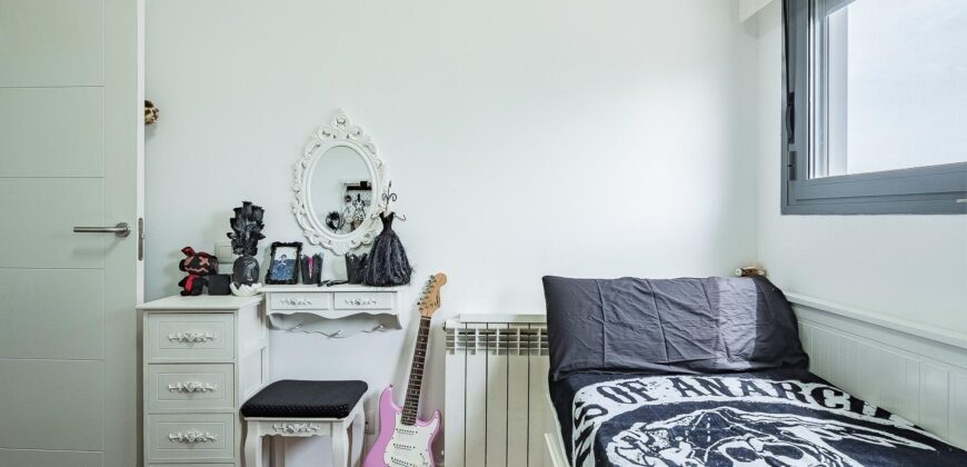 Spain Barcelona Get your residency! apartment prime location PR-00329