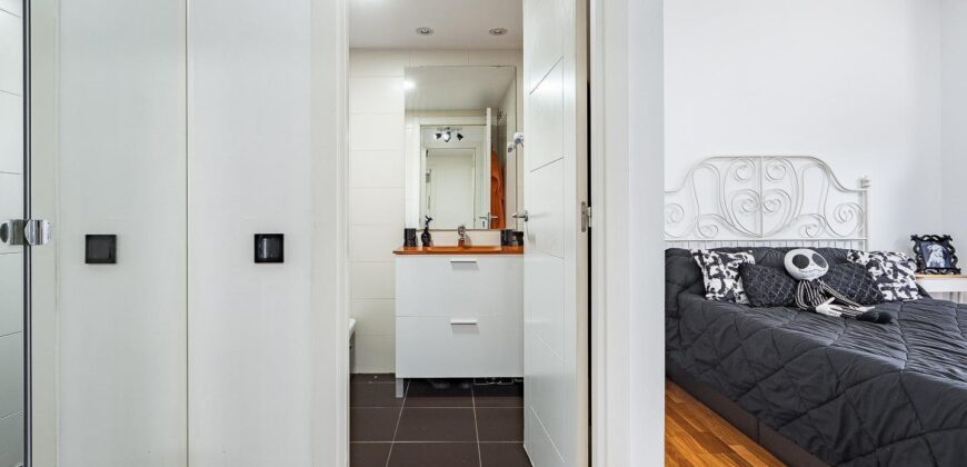 Spain Barcelona Get your residency! apartment prime location PR-00329