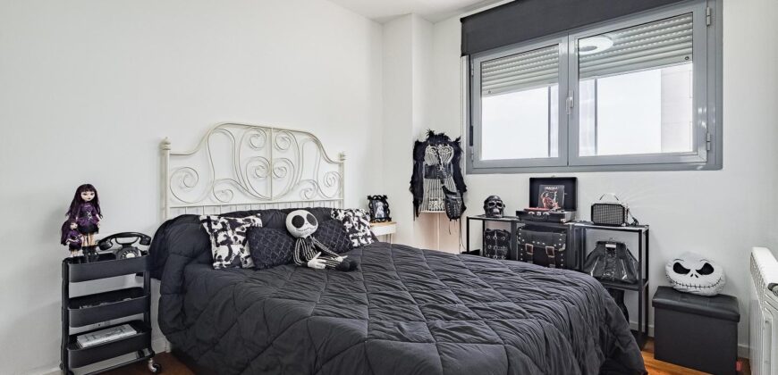 Spain Barcelona Get your residency! apartment prime location PR-00329