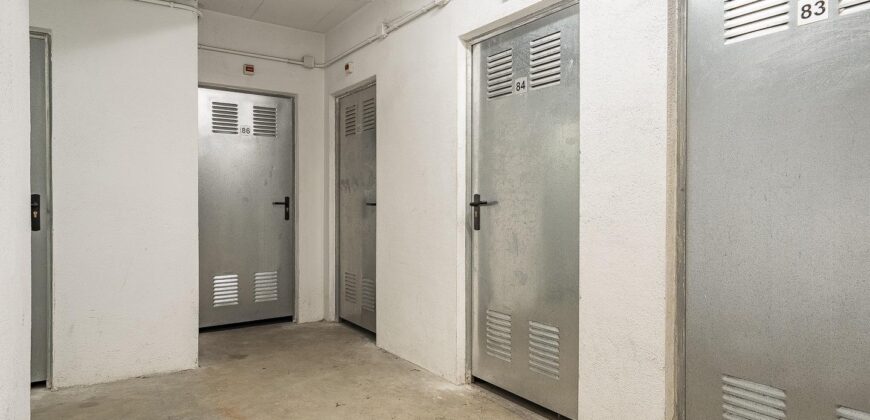 Spain Barcelona Get your residency! apartment prime location PR-00329