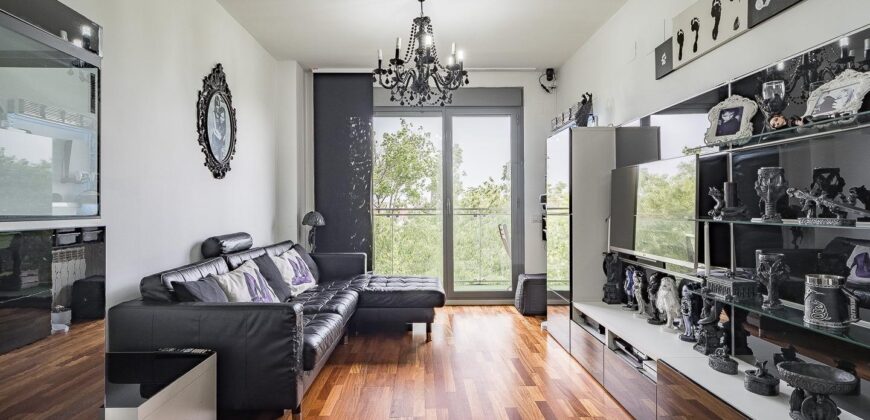 Spain Barcelona Get your residency! apartment prime location PR-00329