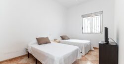 Spain Get your residency! detached house in a great location 006575