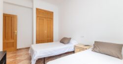 Spain Get your residency! detached house in a great location 006575