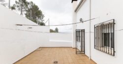 Spain Get your residency! detached house in a great location 006575