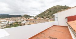Spain Get your residency! detached house in a great location 006575